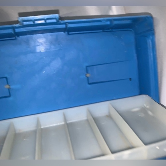 EMCO Blue Plastic Fishing Tackle Box with Handle Fish Stories Compartments - Picture 2 of 11